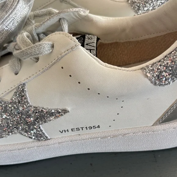 Vintage Havana Cream Sneakers with Silver Accents - Picture 2 of 11